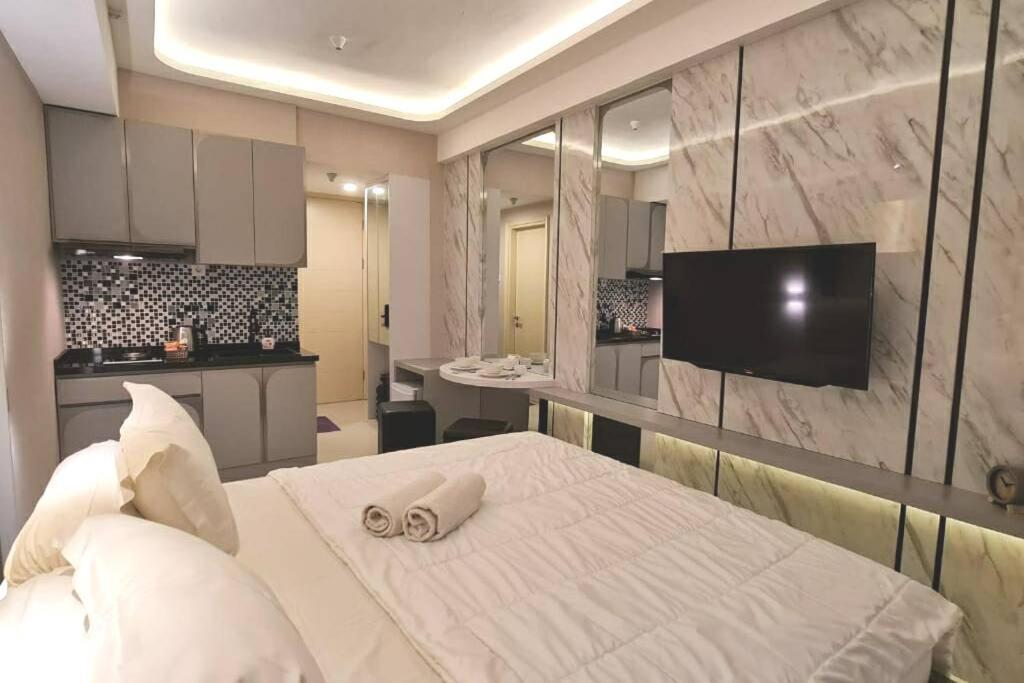 Cosmy Benson Apartment At Supermall Pakuwon สุราบายา ภายนอก รูปภาพ