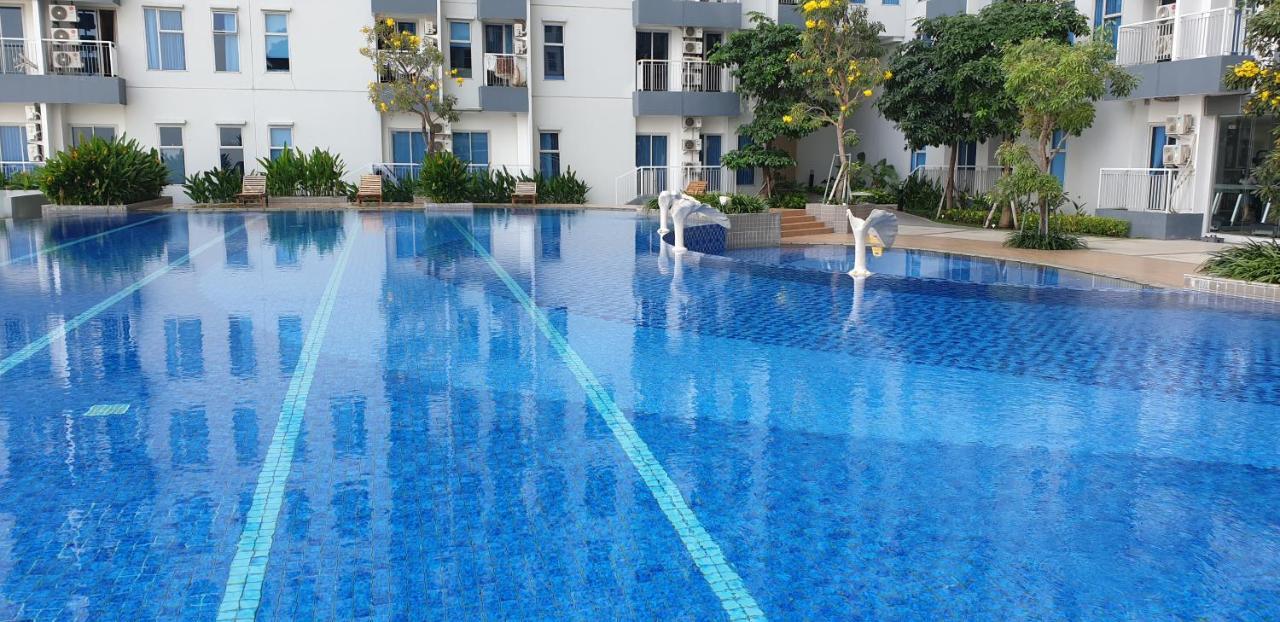 Cosmy Benson Apartment At Supermall Pakuwon สุราบายา ภายนอก รูปภาพ